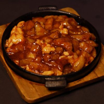 91. Berenjena con pollo picante