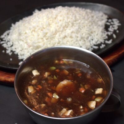 97. Ku-Bak con gambas (Arroz inflado)